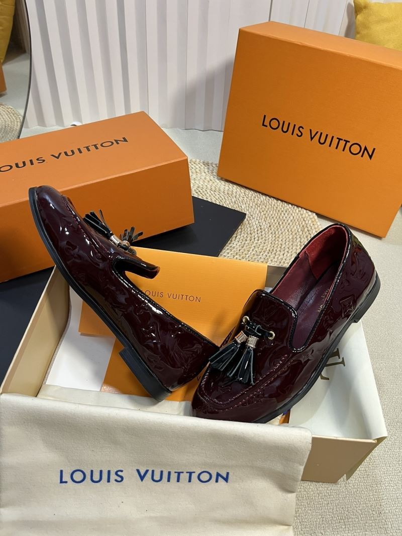 Louis Vuitton Low Shoes